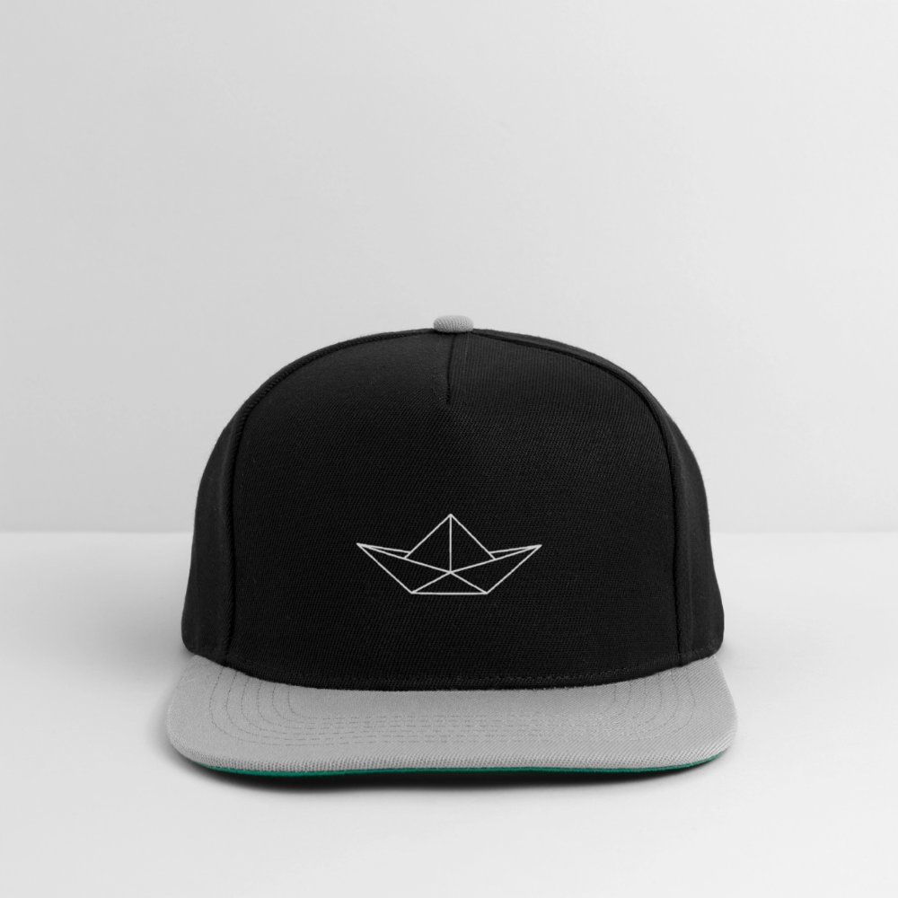 Snapback Cap - Origami Boot (weiss) - Schwarz/Grau