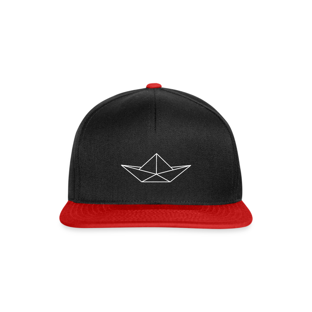 Snapback Cap - Origami Boot (weiss) - Schwarz/Rot