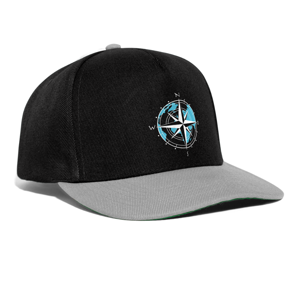 Snapback Cap - Kompass (weiss) - Schwarz/Grau