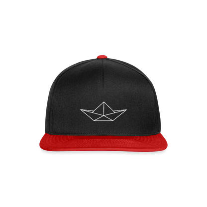 Snapback Cap - Origami Boot (weiss) - Schwarz/Rot