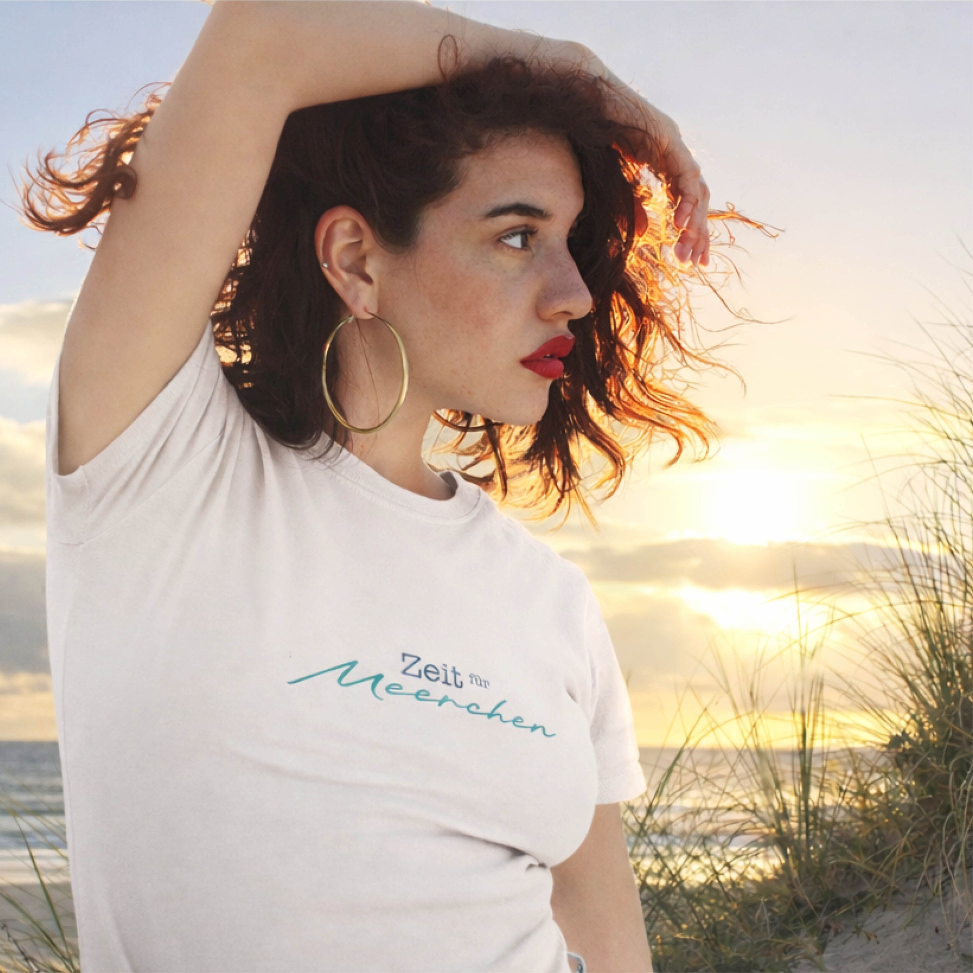 Damen T-Shirt Zeit für Meerchen Frau in Dünen